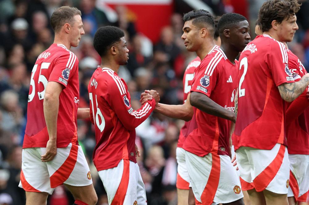 这脚爆射有火箭推进器吧？