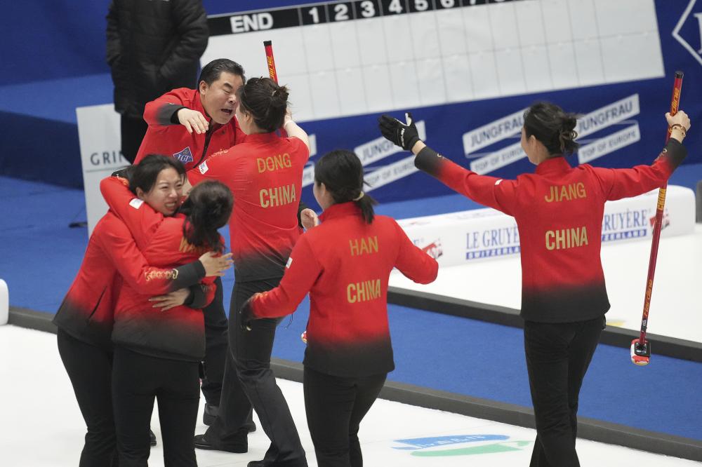 赣州队1-0宜春队，总比分3-0夺得赣超冠军，卢欣头球破门